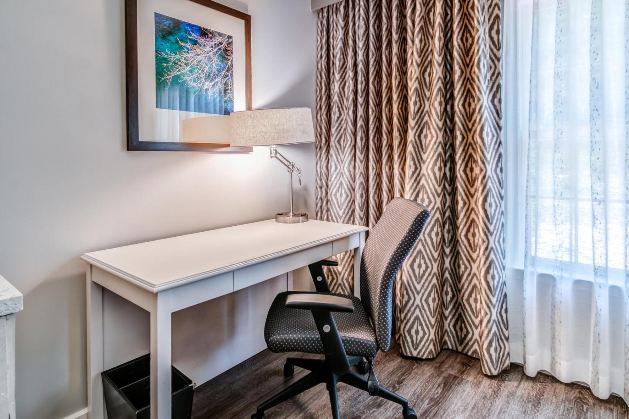 Hotel Indigo Atlanta Vinings By Ihg Smyrna Luaran gambar